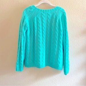 FOREVER 21 mint green sweater